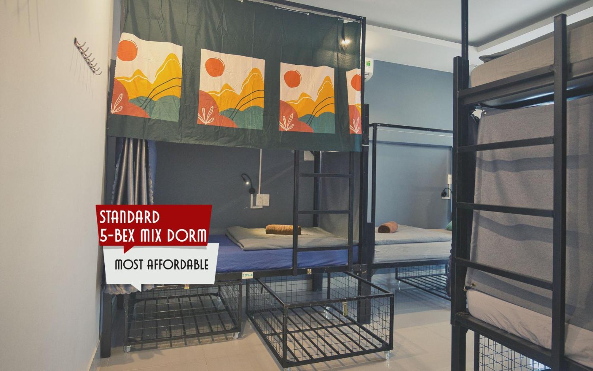 The Imperfect Downtown Hostel Хой Ан Екстериор снимка